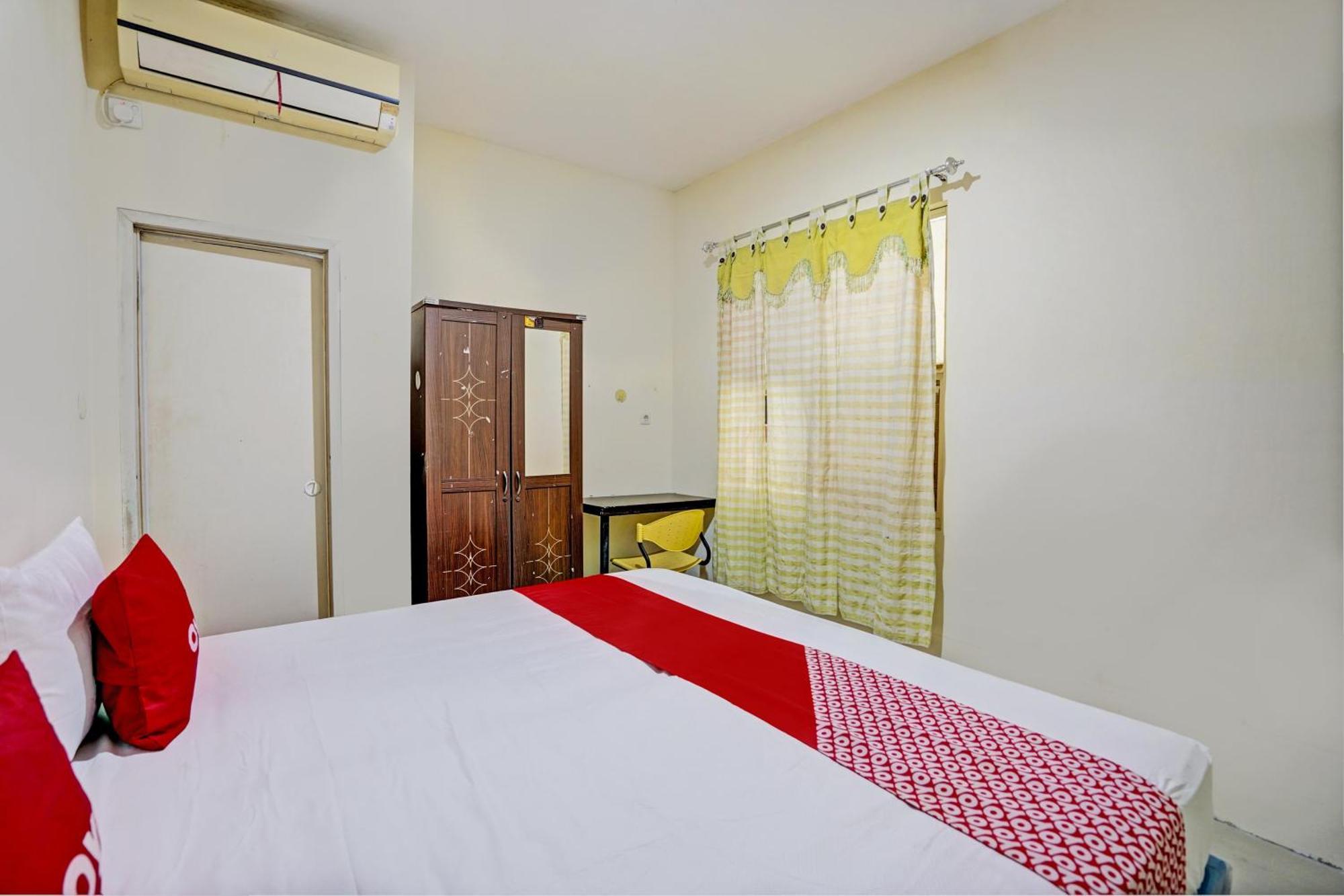 Oyo 93112 Garden Homestay 3 Merlion Surabaya Luaran gambar