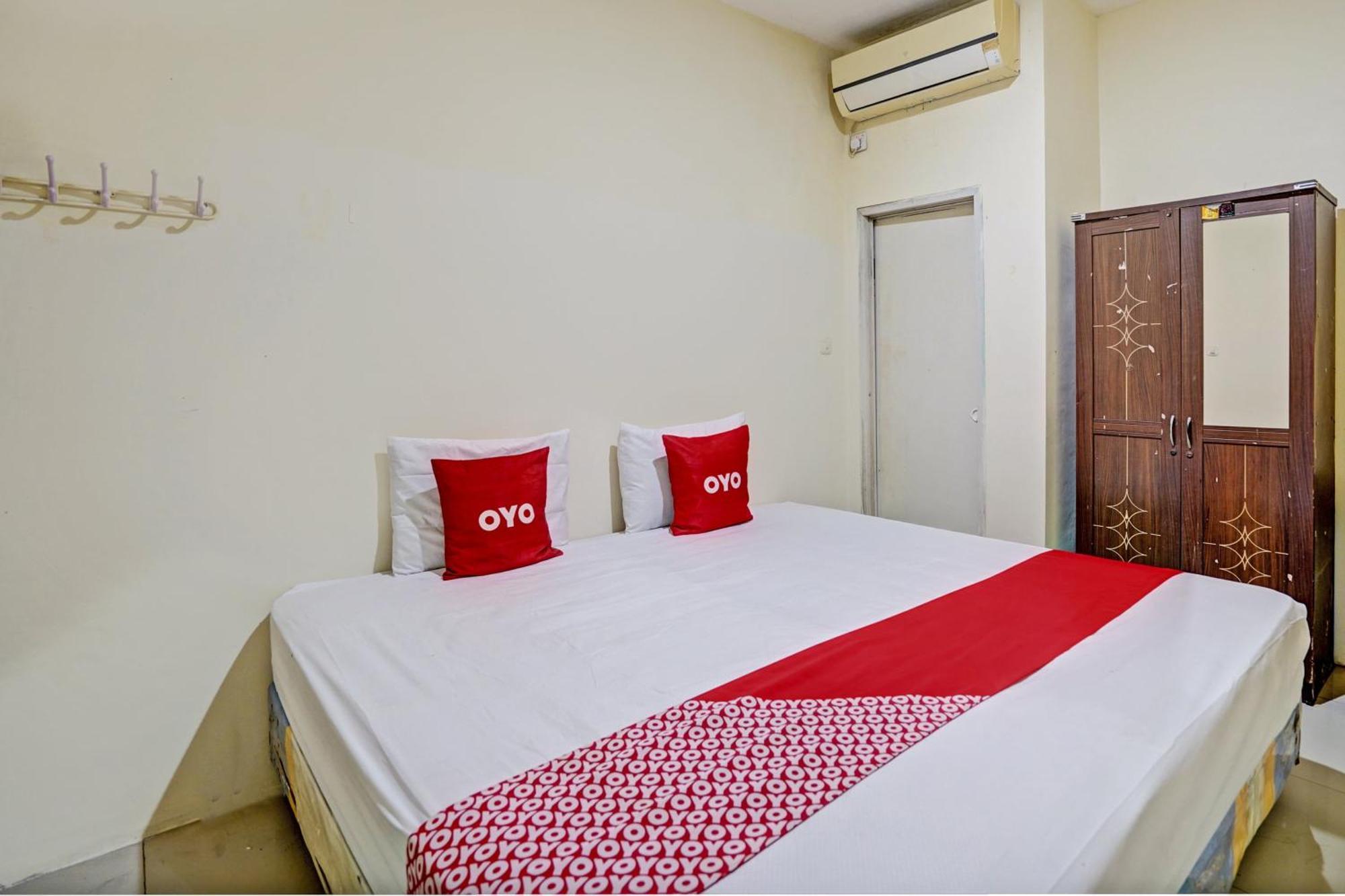 Oyo 93112 Garden Homestay 3 Merlion Surabaya Luaran gambar